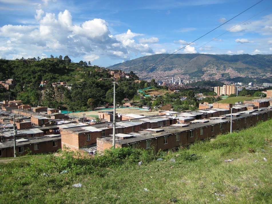 Medell&iacute;n, Colombia. Mano de Dios, a settlement of displaced people. 2008 &copy; Abbey Steele